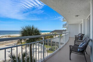 1601 Ocean Dr S in Jacksonville Beach, FL - Building Photo