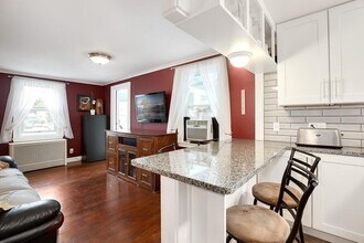 19 Fairview Ave in Malden, MA - Building Photo - Building Photo