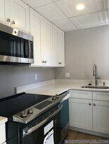 499 Beacon St, Unit 1 in Boston, MA - Building Photo