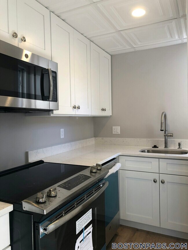 499 Beacon St