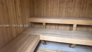 1801 S Ocean Dr in Hallandale Beach, FL - Building Photo - Building Photo