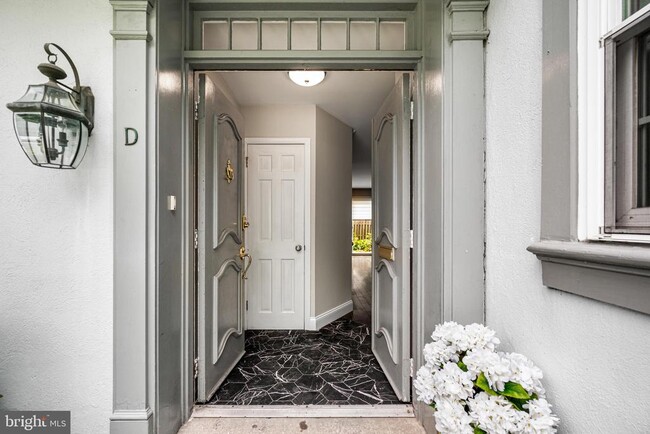 property at 15 Llanfair Rd