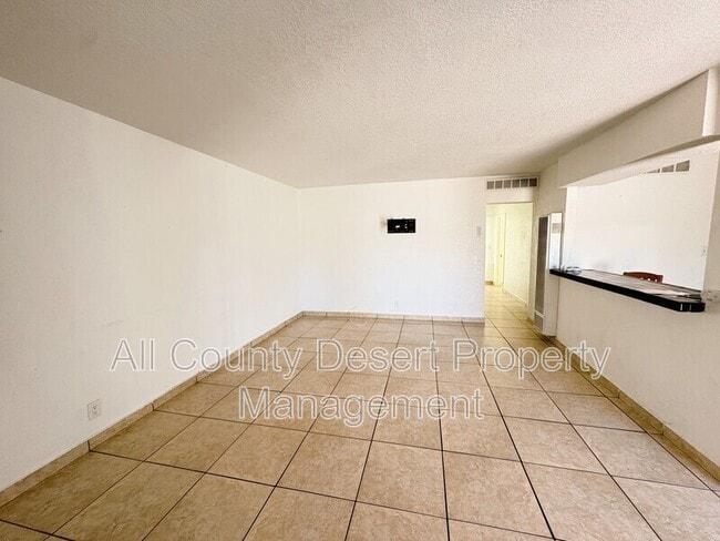 66917 Flora Ave in Desert Hot Springs, CA - Building Photo - Building Photo