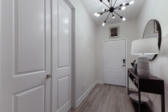 2922 Butterfly Jasmine Trail in Sarasota, FL - Building Photo - Building Photo