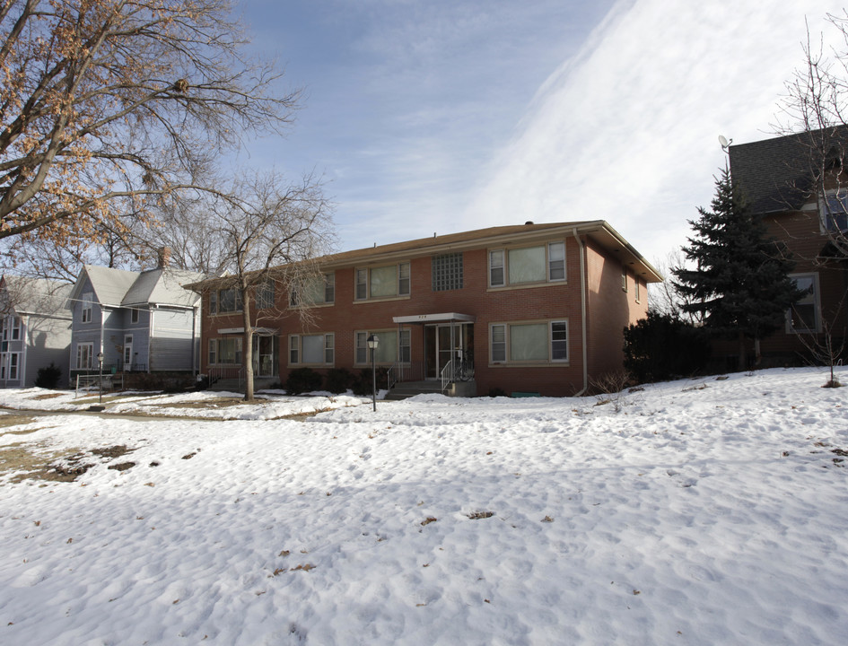 924 S 20th St in Lincoln, NE - Foto de edificio