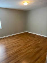 1214 Golf St in Bristol, TN - Building Photo - Building Photo