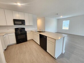 309 Woodbridge Ln in Sherman, TX - Building Photo - Building Photo