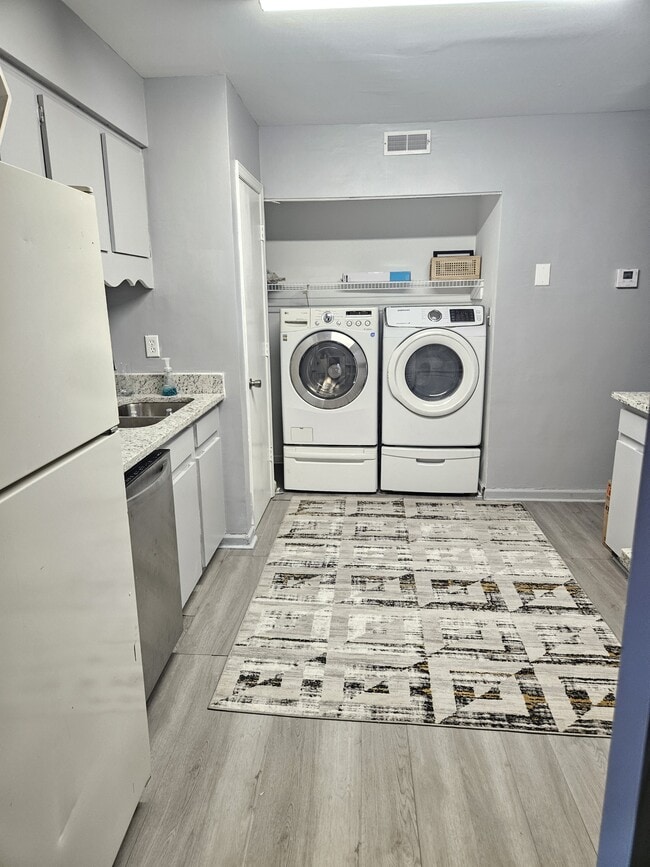 11526 Turn Stone Ct in Charlotte, NC - Foto de edificio - Building Photo