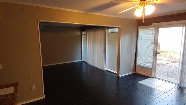 1817 Pueblo Pl in Irving, TX - Building Photo - Building Photo