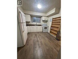 2185 Cassiar St in Vancouver, BC - Building Photo