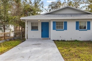 2819 Marconi St in Tampa, FL - Building Photo
