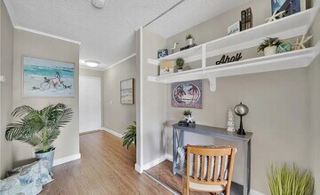 500 Cagney Ln in Newport Beach, CA - Building Photo - Building Photo