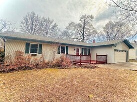 622 Eiserman Ave in Branson, MO - Building Photo