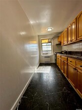 14737 38th Ave, Unit c44 in Queens, NY - Building Photo - Building Photo