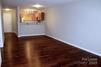1310 Fleming Rd in Greensboro, NC - Building Photo - Building Photo