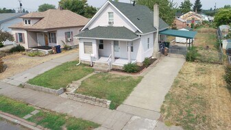 707 E Providence Ave in Spokane, WA - Building Photo