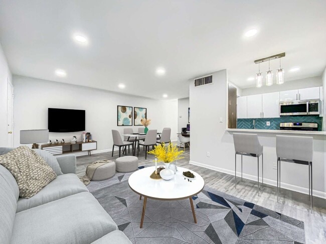 Haverford Arms & Waterford Apartments