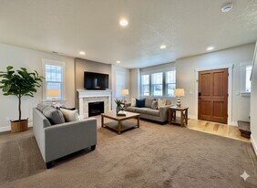 550 SW 200th Ave in Beaverton, OR - Building Photo