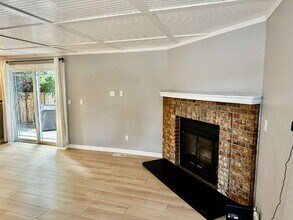 8055 Kline Ct in Arvada, CO - Building Photo - Building Photo