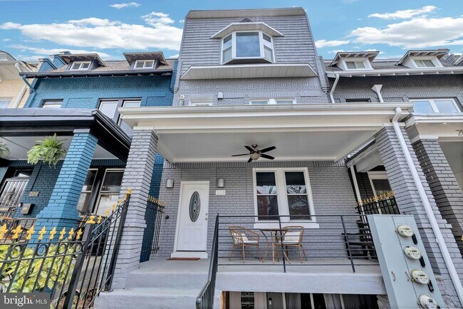 210 Upshur St NW in Washington, DC - Building Photo - Building Photo