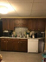10 Macomb St in Plattsburgh, NY - Building Photo