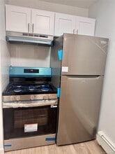 516 Morris Park Ave in Bronx, NY - Building Photo - Building Photo