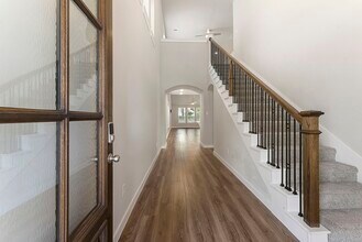 421 Soapberry Tree Ct in Willis, TX - Building Photo - Building Photo