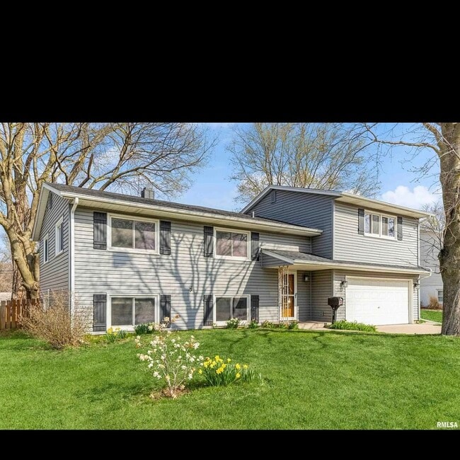 property at 4204 Warren St