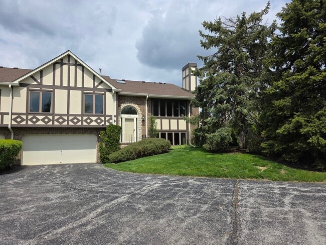 property at 9234 Windsor Pkwy