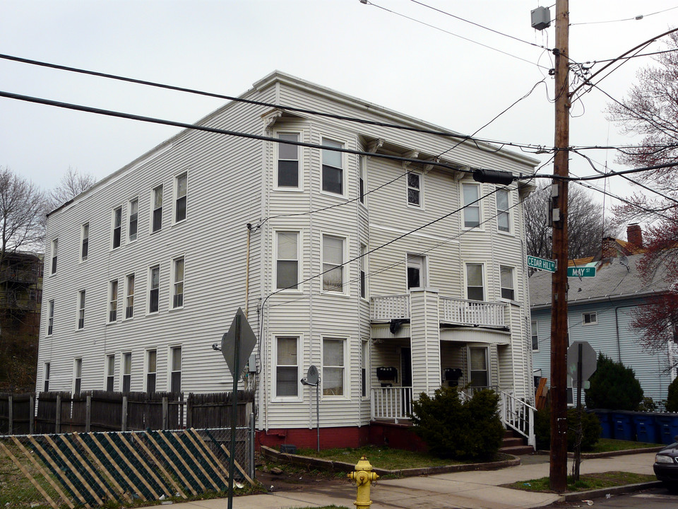 142 Cedar Hill Ave in New Haven, CT - Building Photo