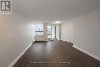 75 Eastdale Ave in Toronto, ON - Building Photo - Building Photo