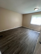 1223 S Lincoln Park Dr in Evansville, IN - Building Photo - Building Photo