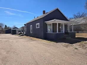1529 Illinois St in Sidney, NE - Building Photo - Building Photo