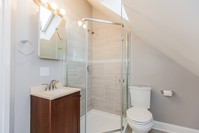 2245 W Shakespeare Ave in Chicago, IL - Building Photo - Interior Photo