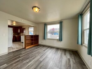 3204 Union St in Eureka, CA - Building Photo - Building Photo
