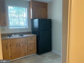 903 Cooks Ln in Baltimore, MD - Building Photo - Building Photo