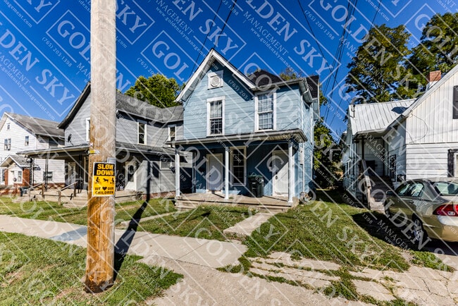 826 W Main St