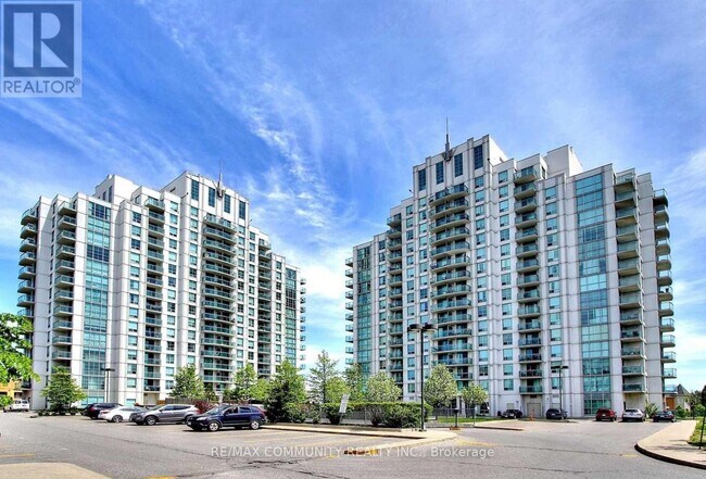 6 Rosebank Dr in Toronto, ON - Building Photo - Building Photo