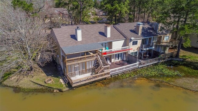 232 Waters Edge photo'