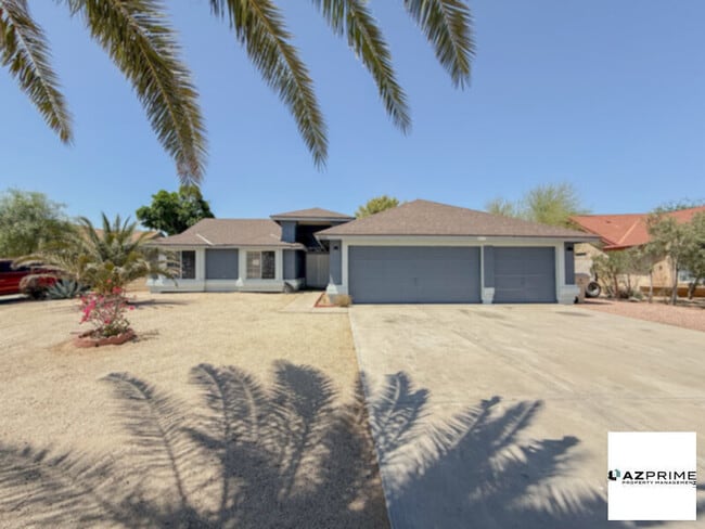 5678 N 78th Ave in Glendale, AZ - Building Photo - Building Photo