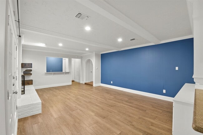 property at 3838 Glenheather Dr