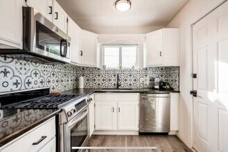 1802 E Cypress St in Phoenix, AZ - Building Photo - Building Photo