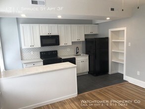 1711 Spruce St-Unit -3F in Philadelphia, PA - Building Photo - Building Photo