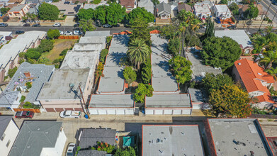 Oro Terrace Court Apartments in San Pedro, CA - Building Photo - Building Photo