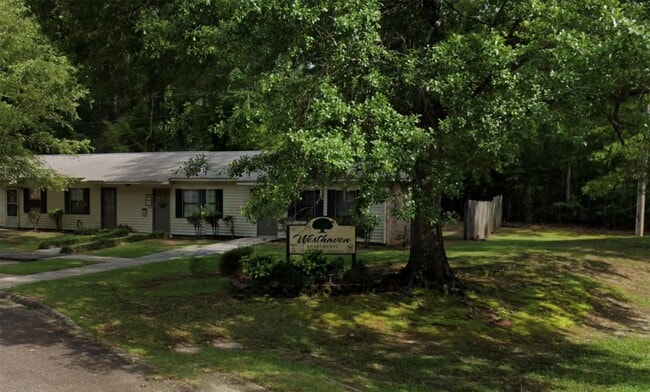 30774 Hwy 17 in Millry, AL - Building Photo - Building Photo