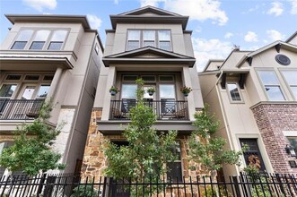 5166 Artemesia Ln in Dallas, TX - Building Photo - Building Photo