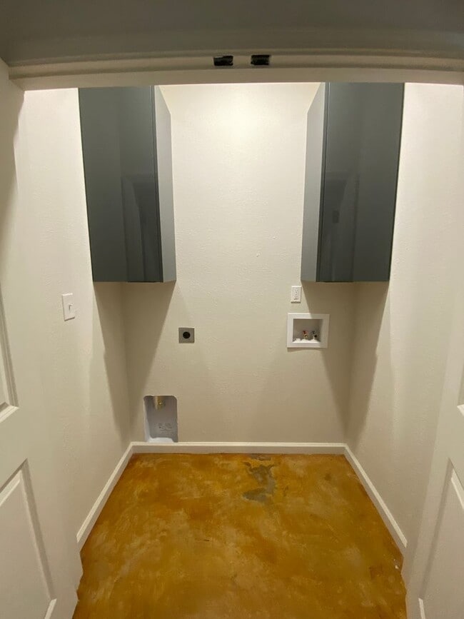 property at 1120 Creath Ave