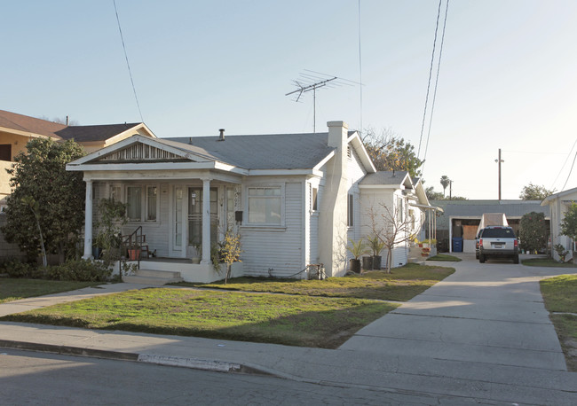 6602-6610 Orchard Ave in Bell, CA - Building Photo - Building Photo