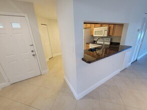 4208 Glenmoor Dr in West Palm Beach, FL - Building Photo - Building Photo