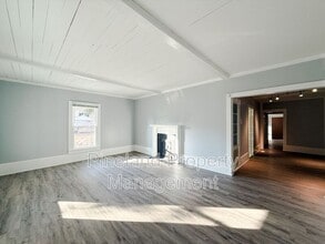 413 E Donaldson Ave in Raeford, NC - Building Photo - Building Photo